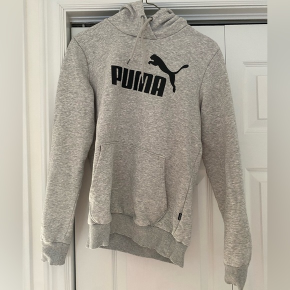 Puma hoodie - Picture 1 of 3
